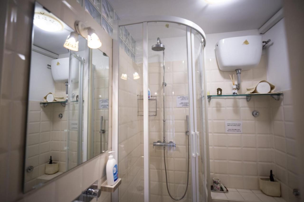 Il Leoncino Bed & Breakfast Rome Exterior photo